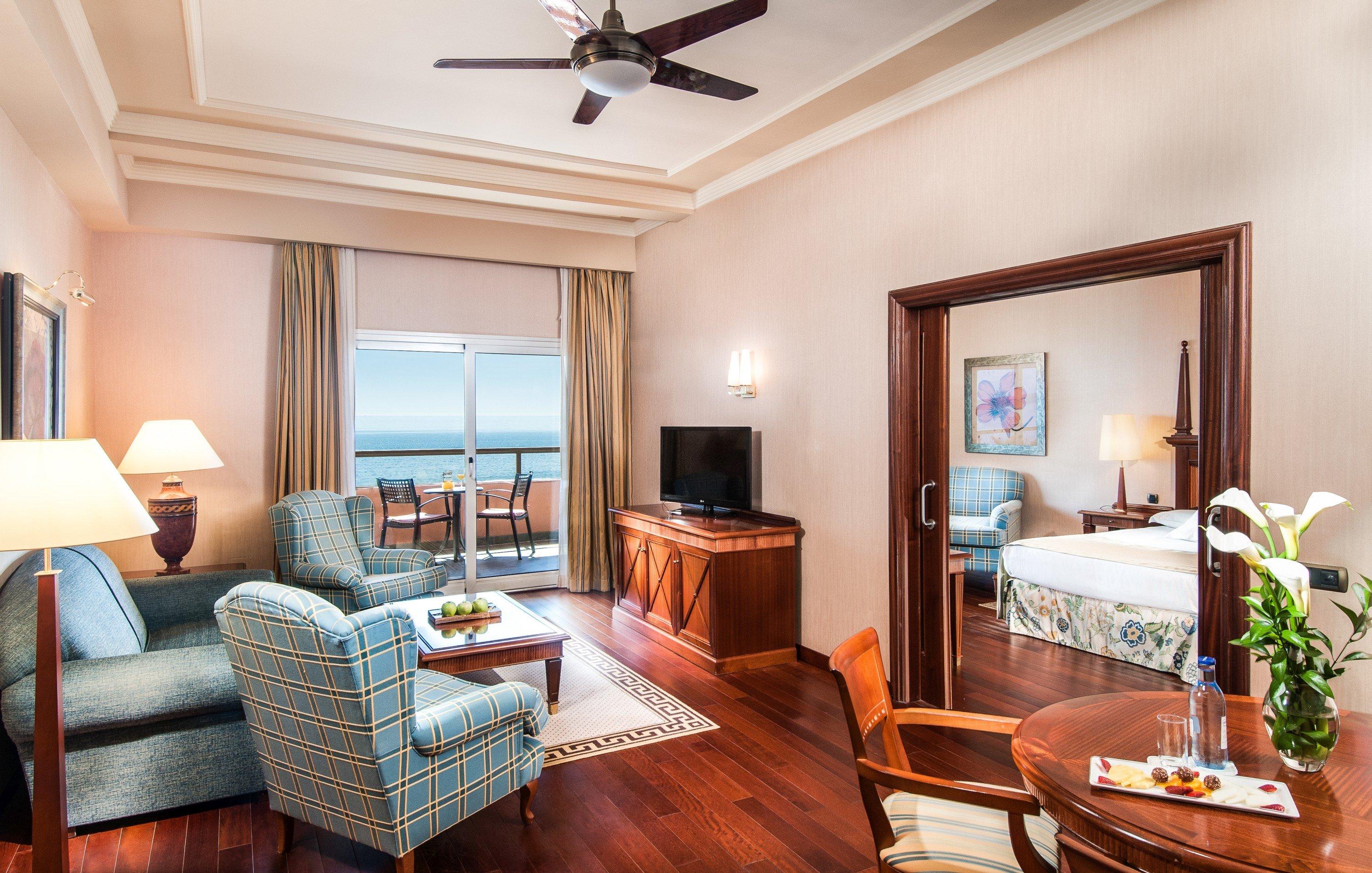 Elba Estepona Gran Hotel & Thalasso Spa Bagian luar foto Suite
