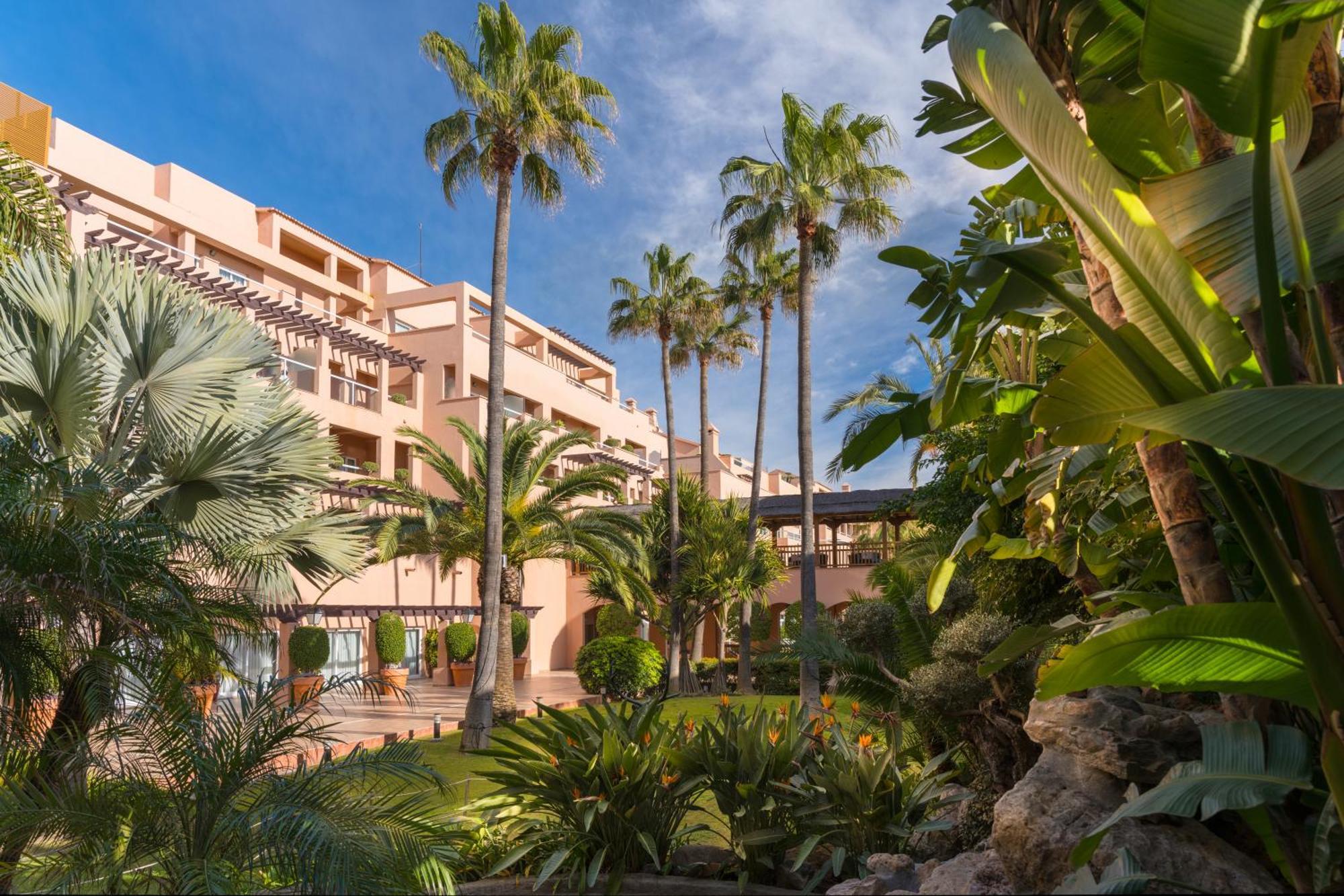 Elba Estepona Gran Hotel & Thalasso Spa Bagian luar foto