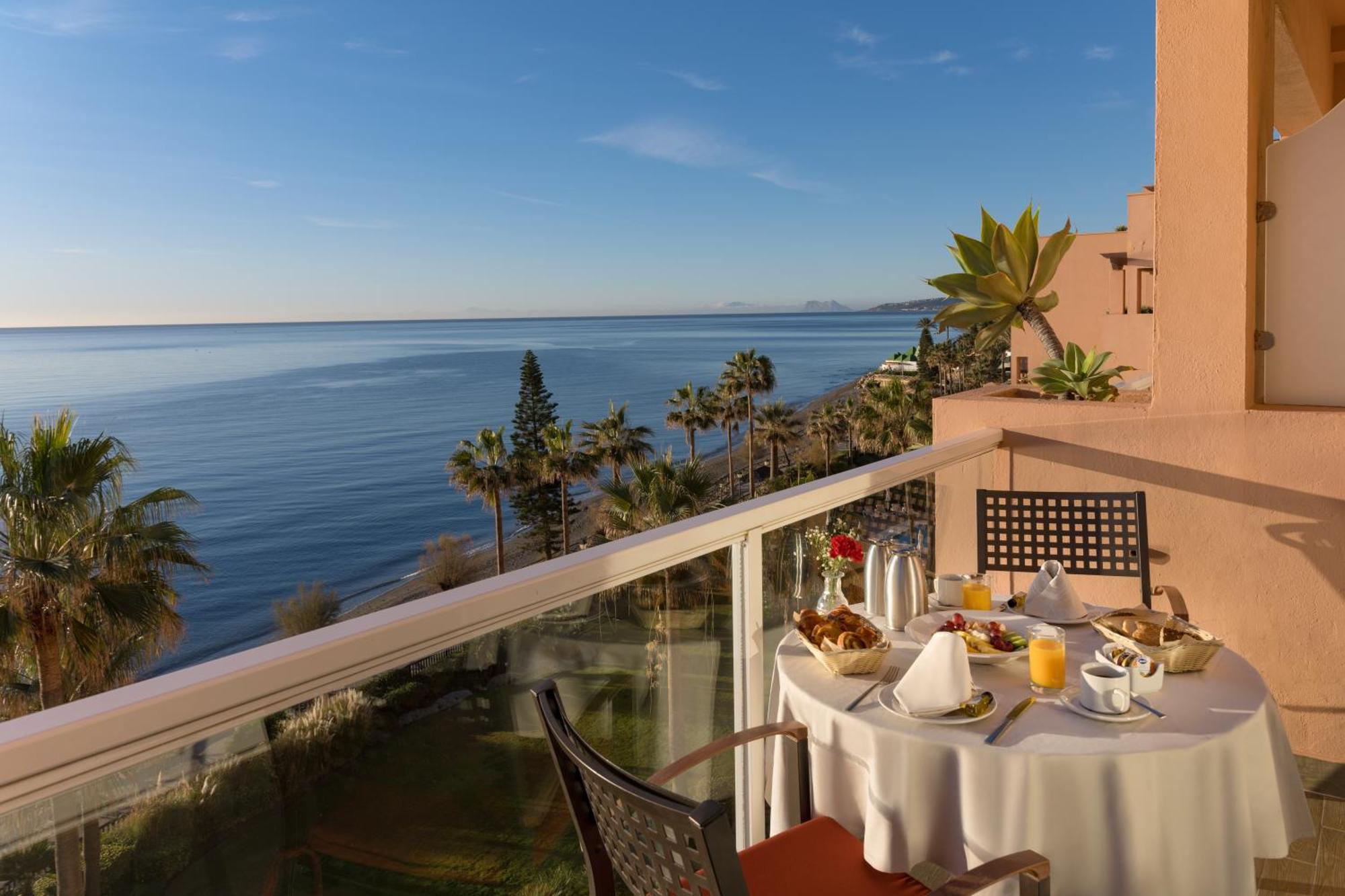 Elba Estepona Gran Hotel & Thalasso Spa Bagian luar foto