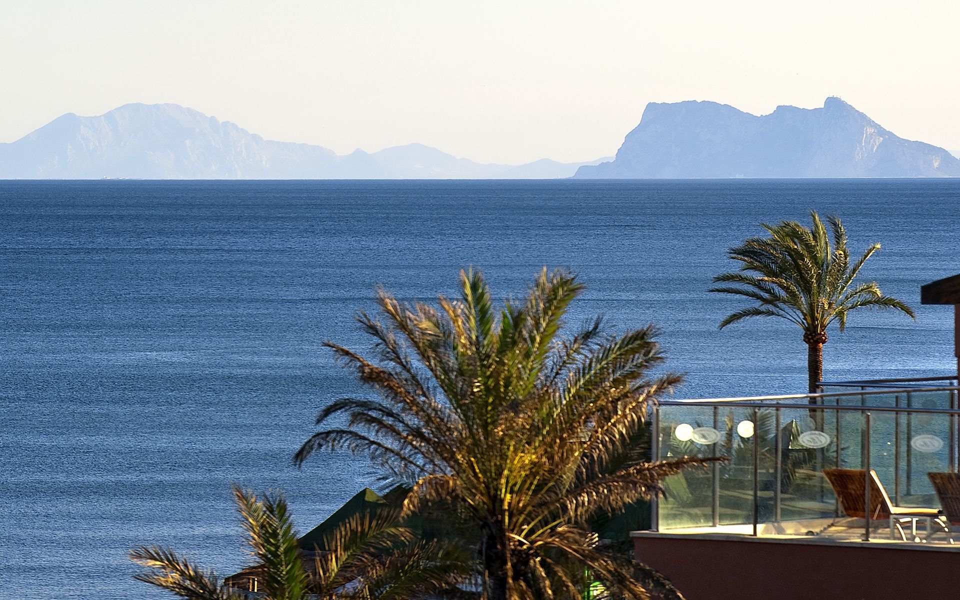 Elba Estepona Gran Hotel & Thalasso Spa Bagian luar foto View of Benidorm Island from Benidorm