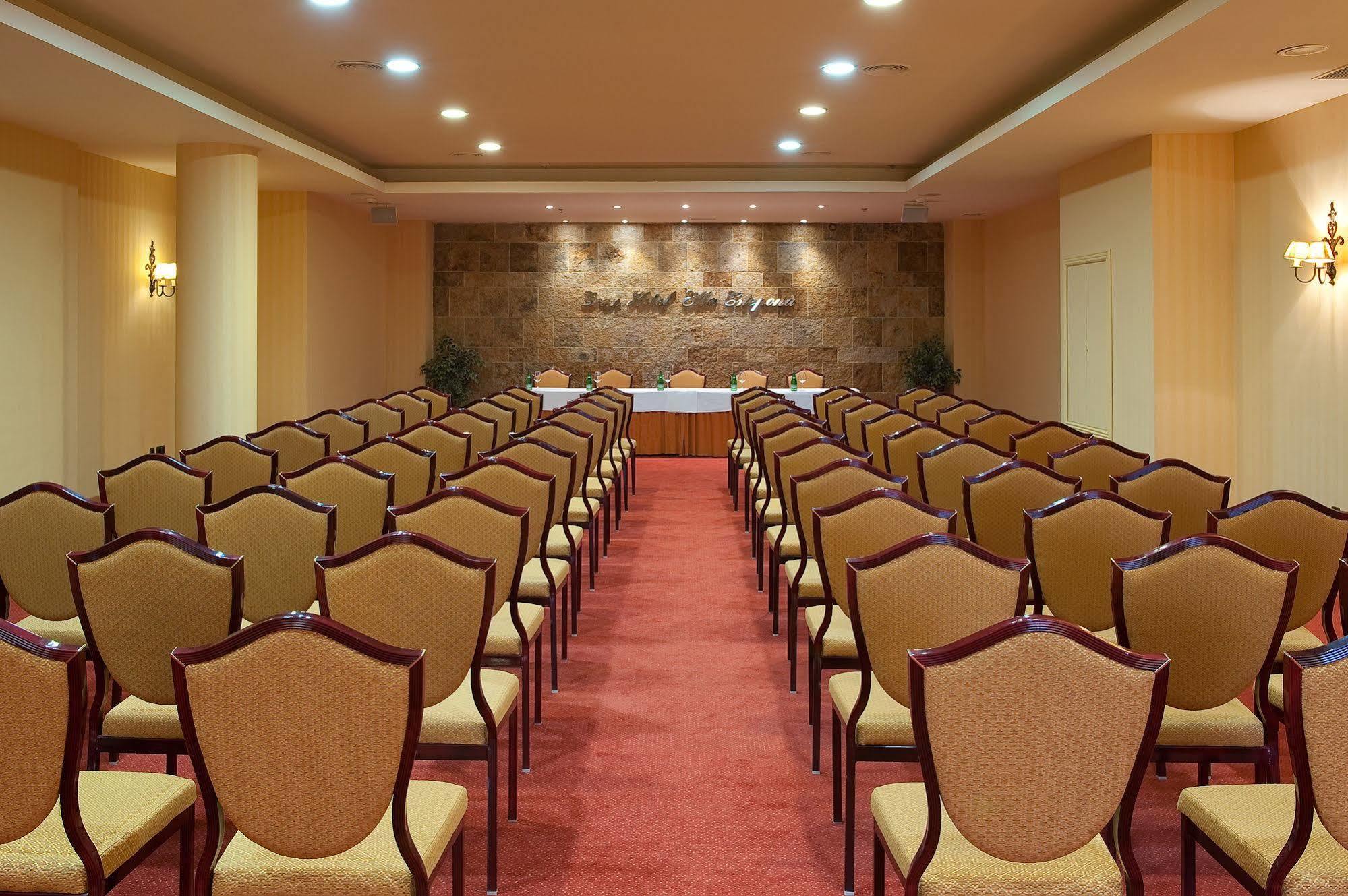 Elba Estepona Gran Hotel & Thalasso Spa Bagian luar foto The hotel's conference room